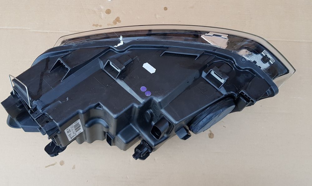 Far VW Polo 6T Cod: 6C1941016