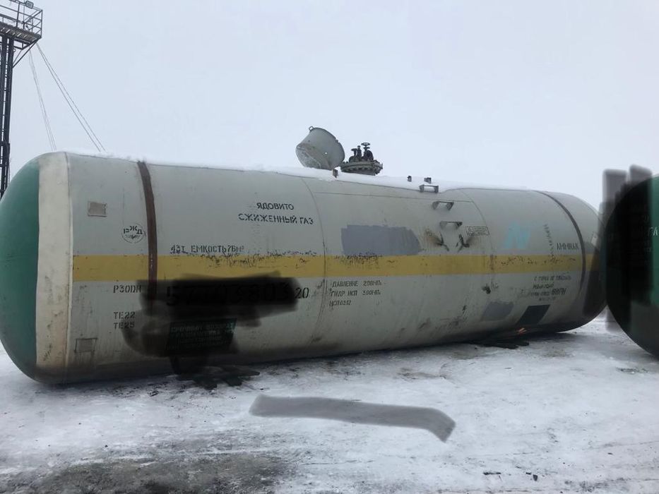 Емкости,  цистерны под ГНС.