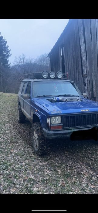 Se vinde jeep cheroche xj