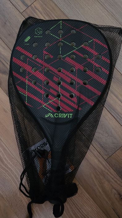 Cea mai bună rachetă de padel pentru incepatori
