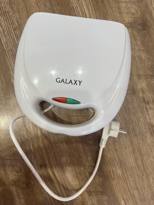 Продается Сосичница в отличном состоянии