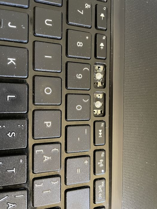 Лаптоп hp 17.3