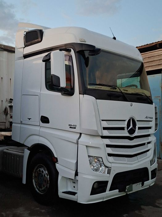 Mersedes aktros mp4 2013 krone prisep 2008