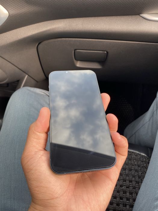 Iphone 14 plus  qora ideal