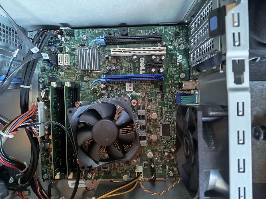 Dell OptiPlex 990 МT/Core i7-2600 Quad, 3.40 GHz/8GB DDR3-RAM