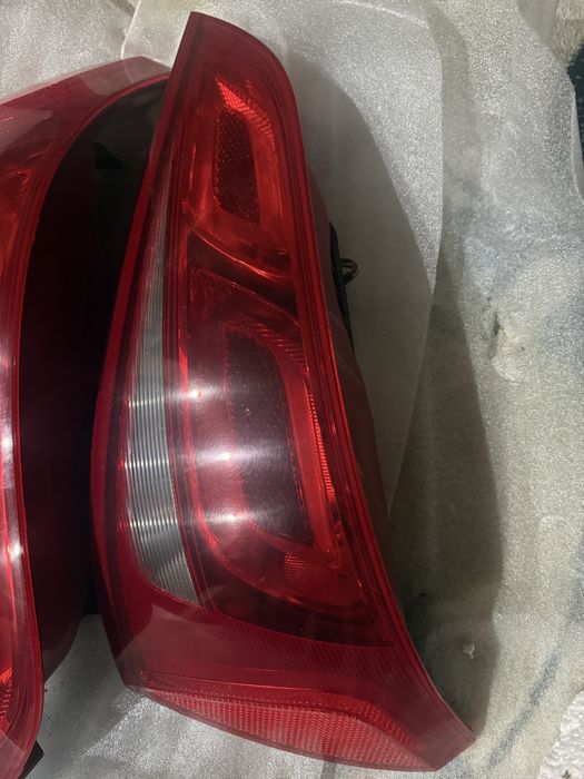 Stopuri Audi Q5 2011