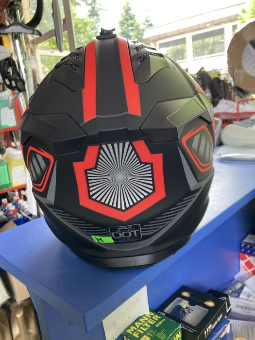 Нова Кросова Каска М // каска Крос Мотор M