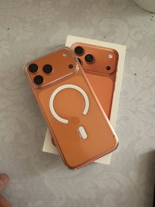 Продам айфон 17 про макс