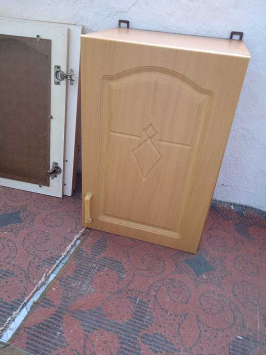 Продам кухоный гарнитур б/у.