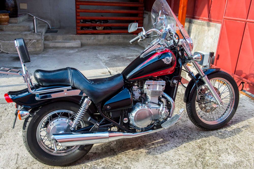 Motocileta Kawasaki EN 500