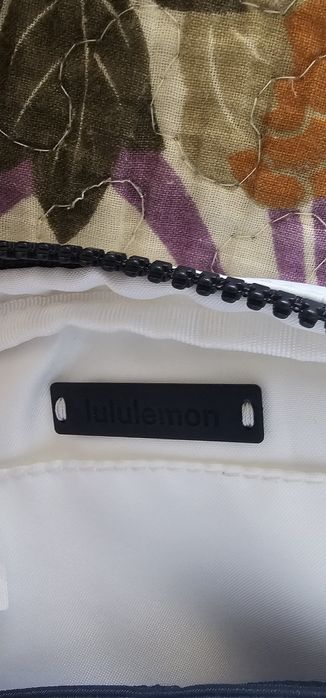 Чанти тип банан, различни марки