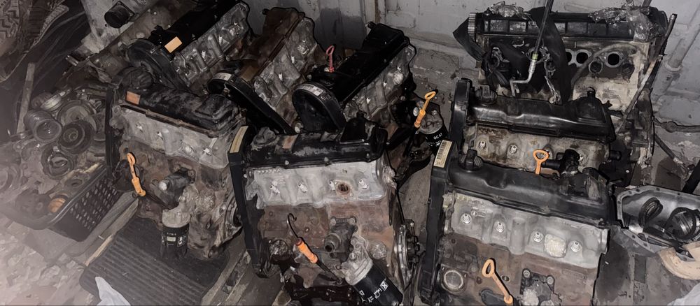 Двигатель гольф 3 1.8 ,пассат б3 1.8 ADR