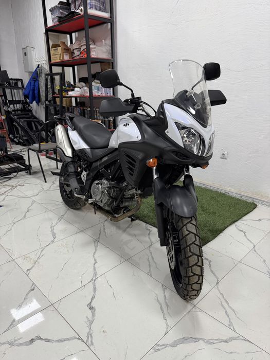 SUZUKI v-storm dl650