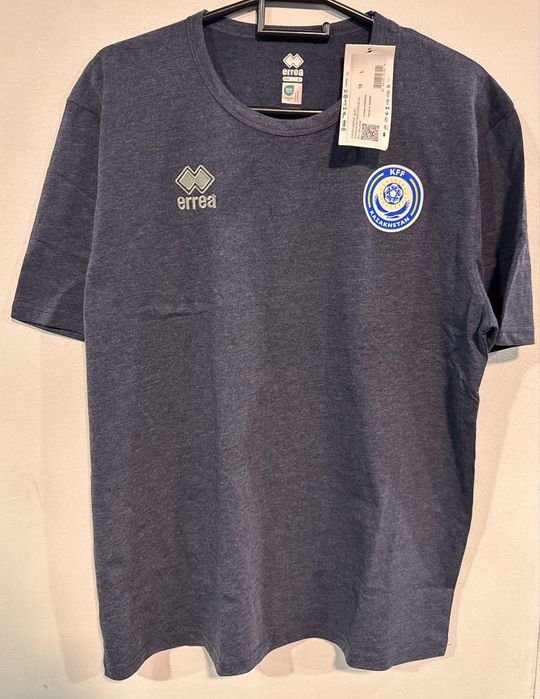 Продам футбольную экипировку