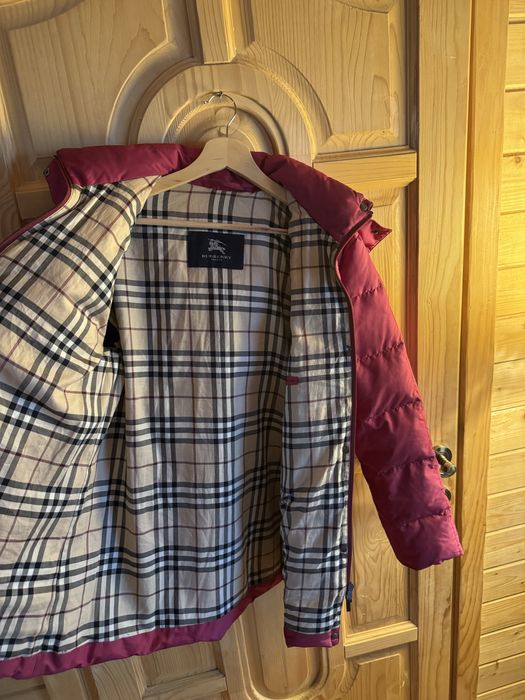 Geaca Burberry M cu puf de gasca