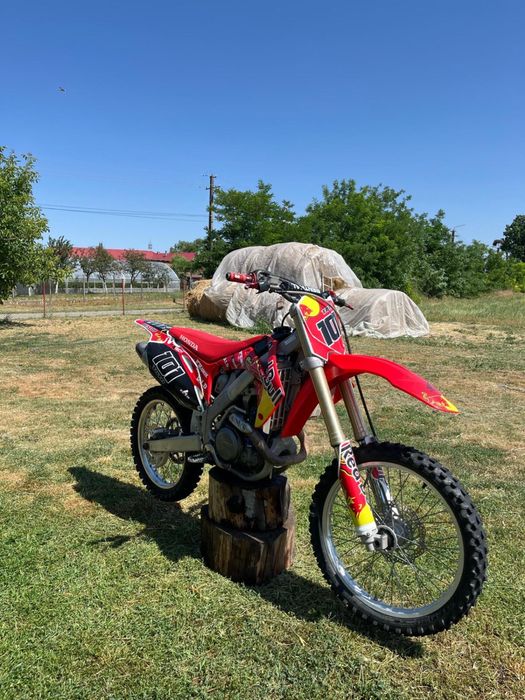 Vând Honda crf 450R 2012