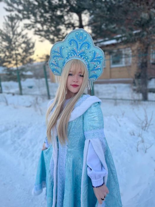 Дед Мороз и Снегурочка