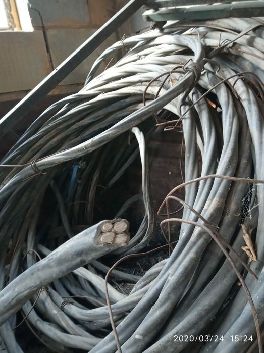 Продам два куска кабеля