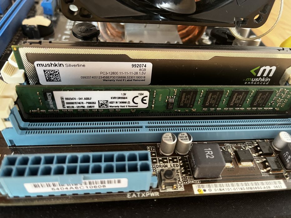 Kit i7 2600k placa de baza,ram