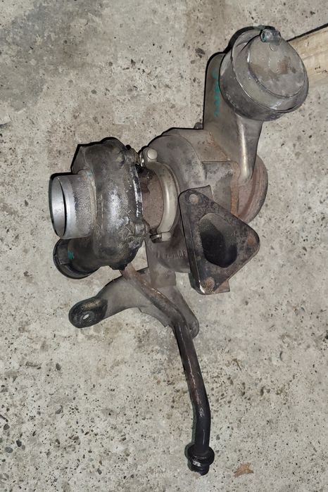 Vând turbina mercedes Viano 2008 2.2 diesel automat