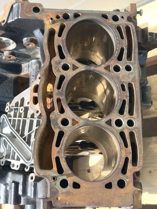 Блок двигател AUDI 3.0BITDI CVU 320/326 конски сили