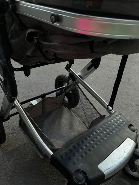 Продам детскую коляску