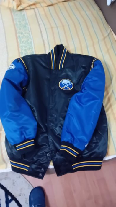 Geaca primavara culoare albastru cu negru