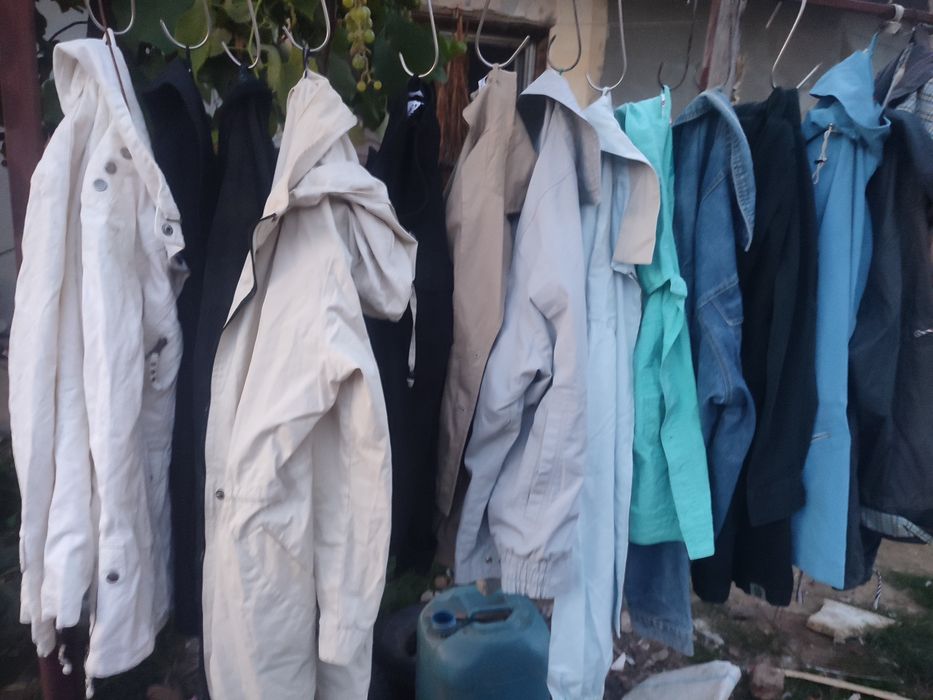 Lichidez stoc magazin second-hand