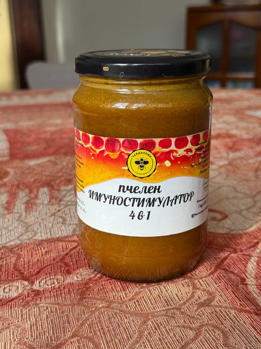 Пчелен имуностимулатор 4 в 1 - мед, прополис, пч. млечице, пч. прашец