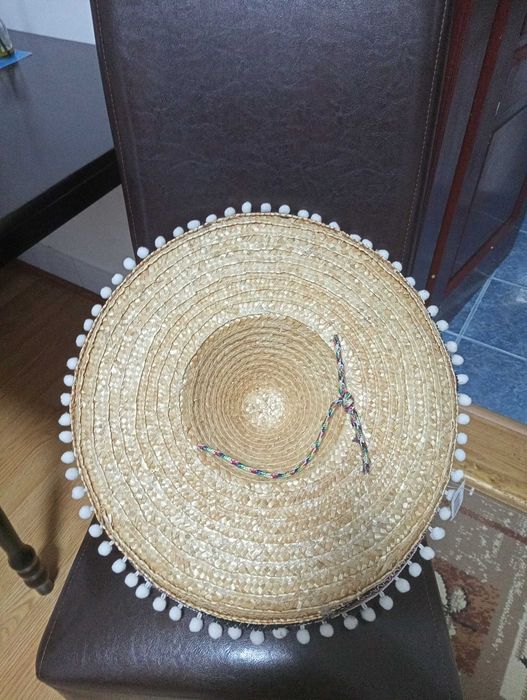 vand palarie sombrero noua cu eticheta,