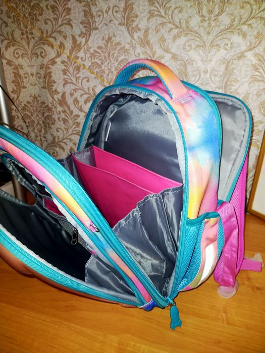 Продам школьный рюкзак