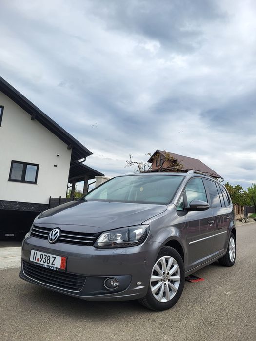 Vind Vw Touran Higlinne 7 locuri 2.0 tdi 140 cp an fab 2013