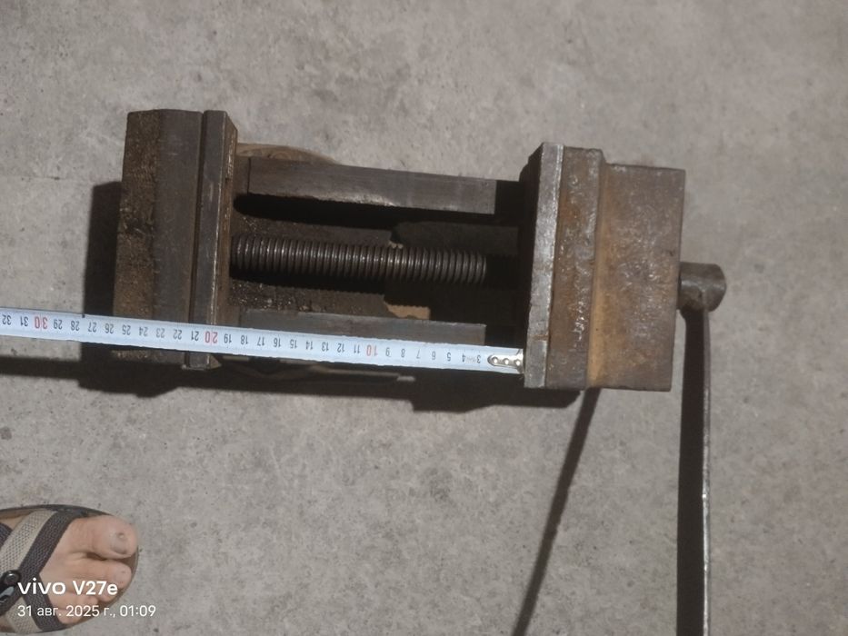 Продам тиски станочный