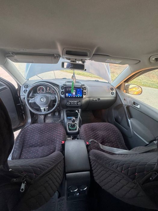 Продам Volkswagen Tiguan