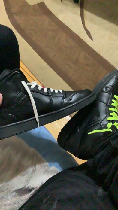 Jordan Triple Black Leather Mid