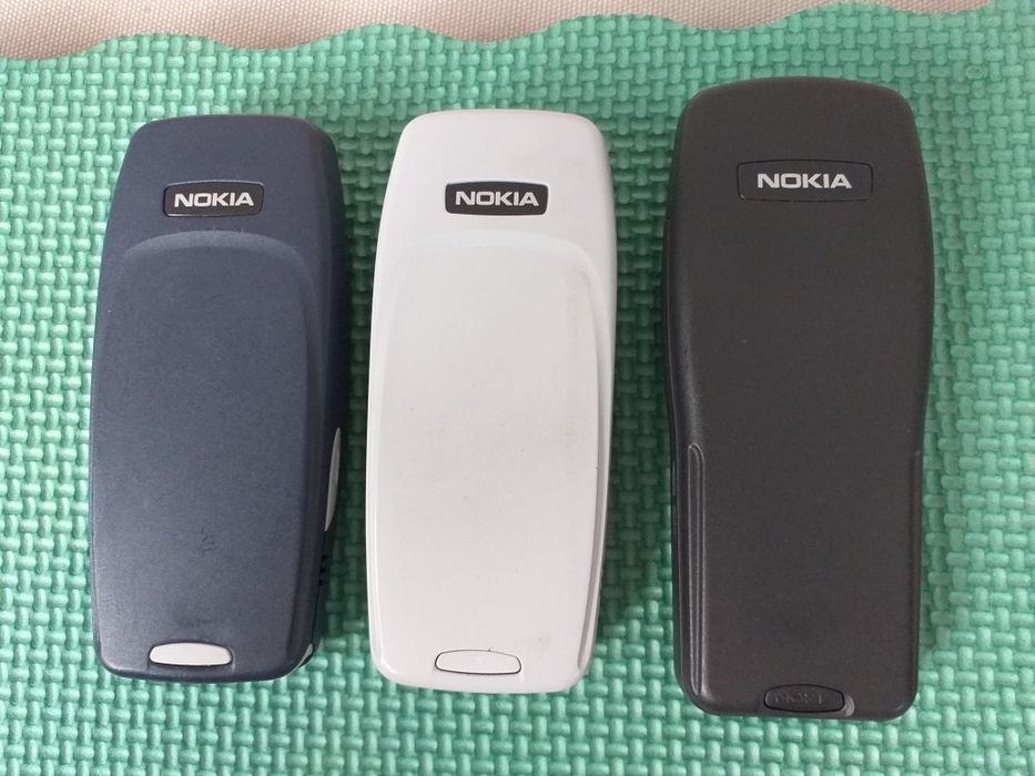 Nokia 3310,3210 din anul 2000