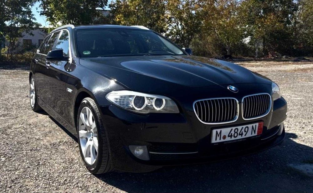 BMW Seria 5 2011 — imagine 2