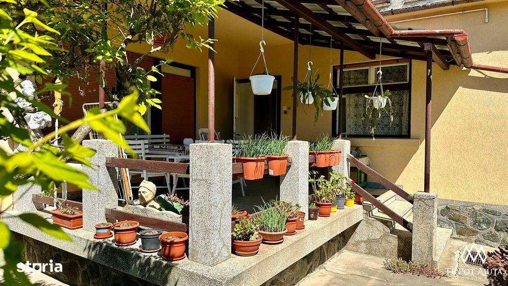 Casă tip duplex/parter de vânzare , garaj, Strada Bailor, Cisnădie