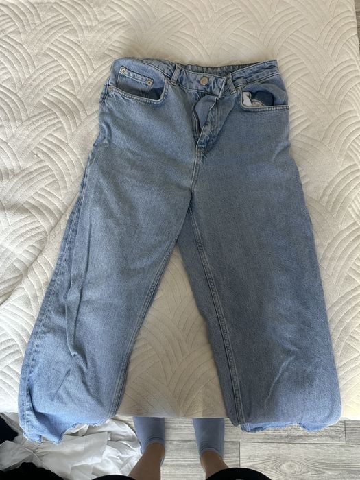 Продам Вещи ношанные