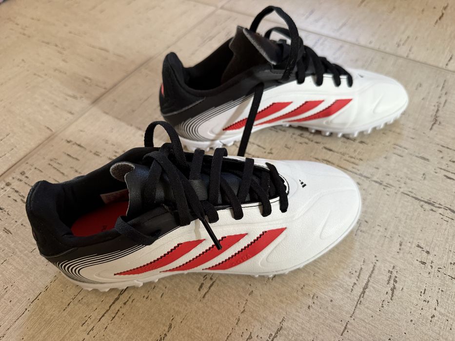 Vand ghete fotbal copii Adidas Copa, marimea 35