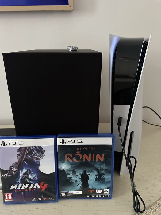 Продам приставку Ps5