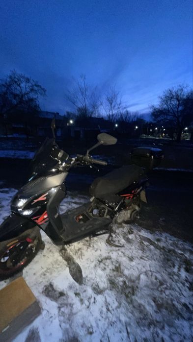 Продам скутер не дорого в хорошем состояние