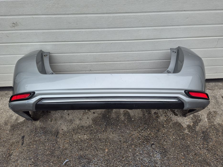 Bară Spate Completa Toyota Auris Break 2015-2018.