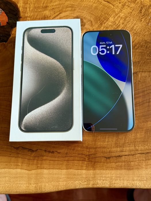 Vand Iphone15 pro 128 GB impecabil