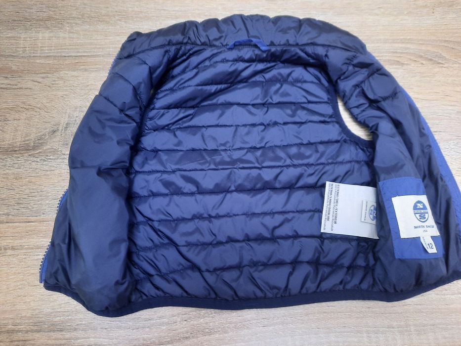 Vesta matlasata bebeluș, marca North Salis, mărimea 12 luni