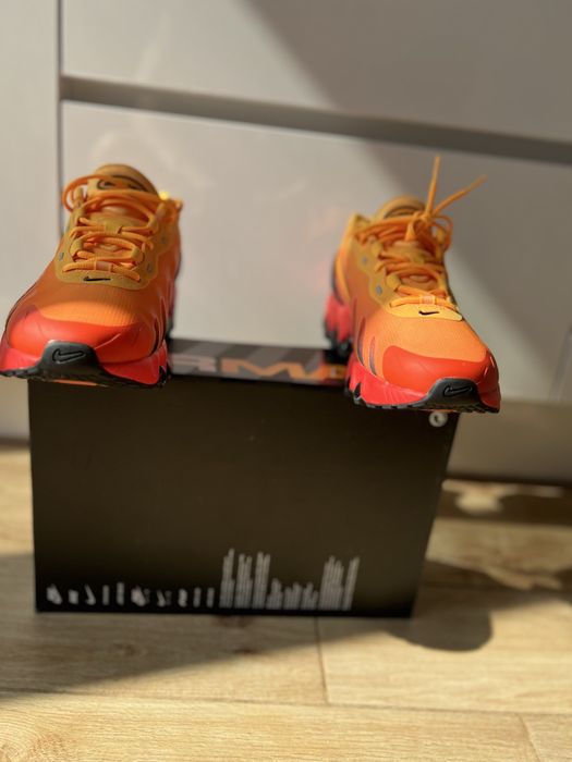 100% Оригинални Nike air max Dn8 в номер 43-27.5 см