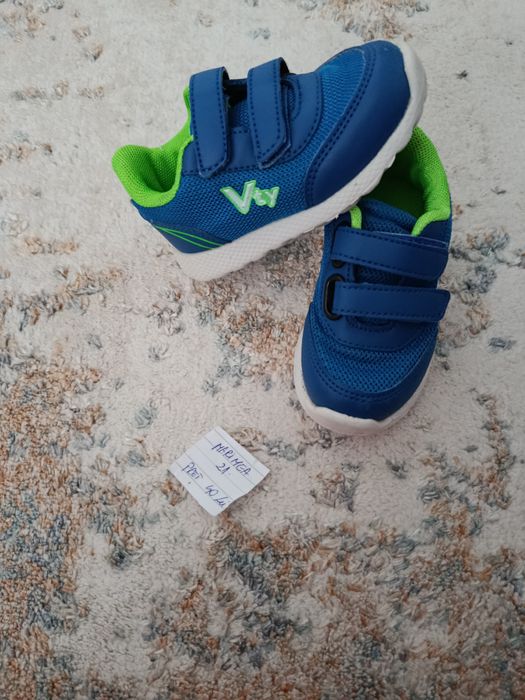 Adidași băiat mărimea 21
