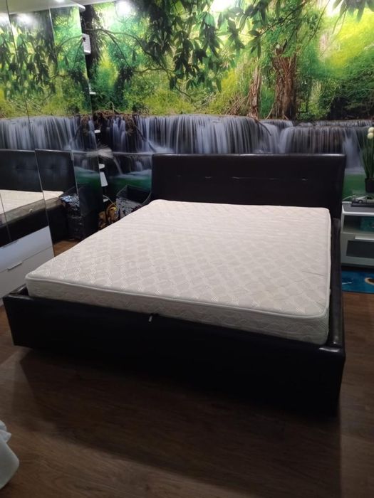 Pat 2/2 cu lada depozitare