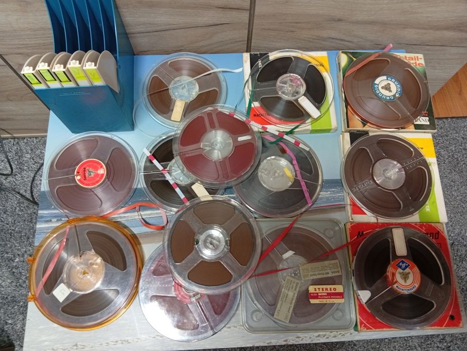 Lot 13  role magnetofon 15 cm