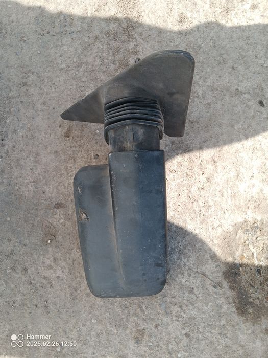 Продавам дясно огледало за citroen bx 1 1982 до 1994 година